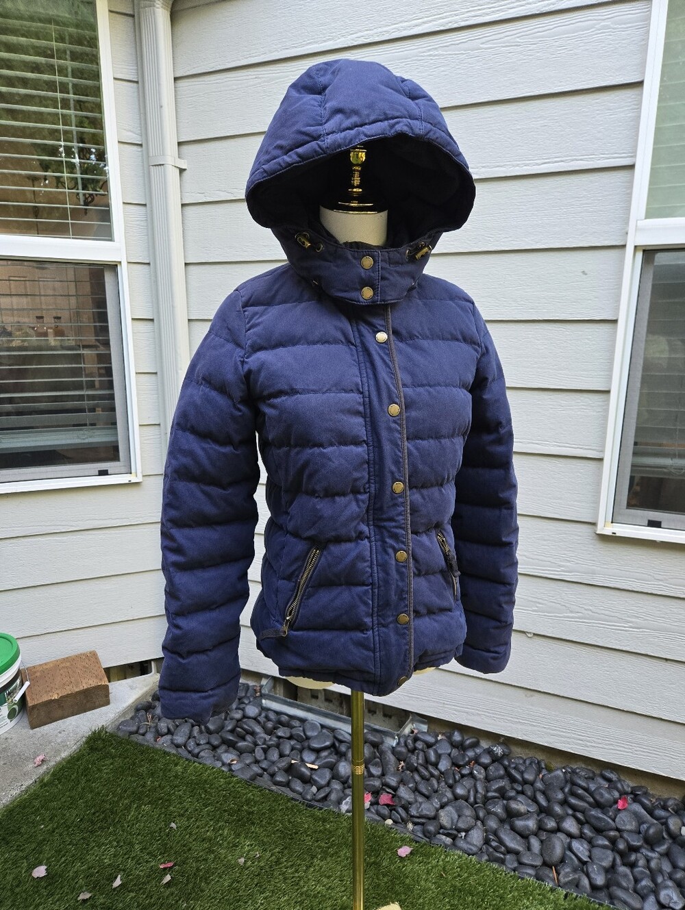 Boden Puffer Jacket Down Filled  Womens Us Size 6 Hooded Snap Buttons Heavyweigh